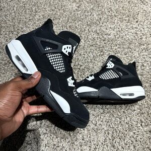 Jordan 4 White Thunder (GS)